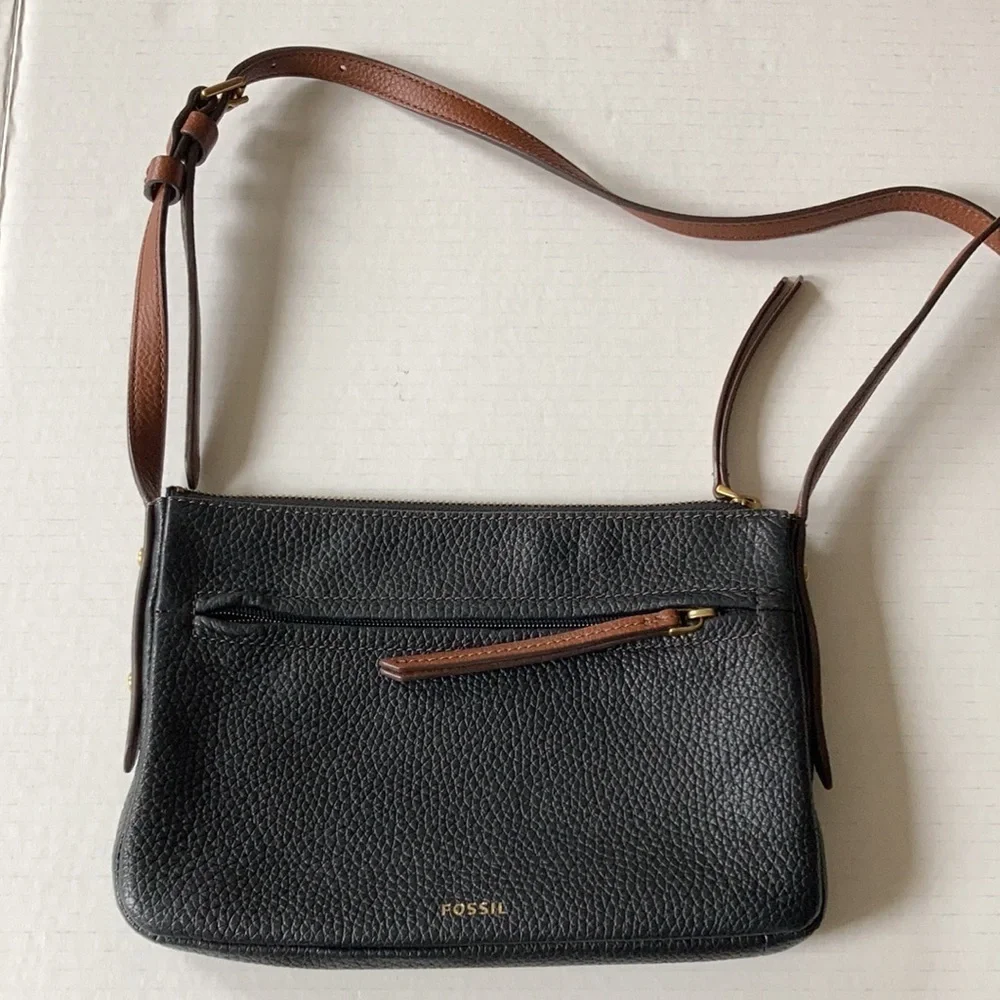 Fossil Shoulder  Black/brown small bag